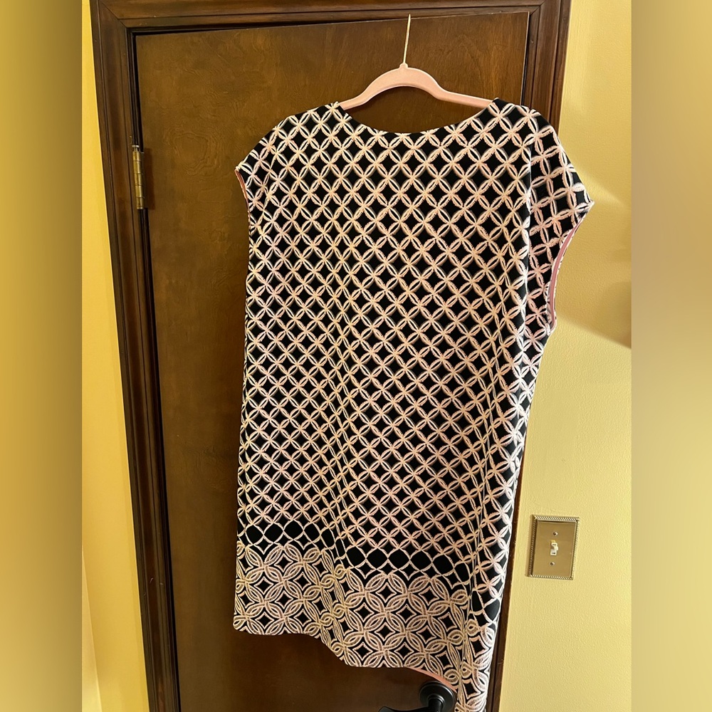 Leslie Fay dress, pink and black patterned dress, size 14 - Picture 2 of 3